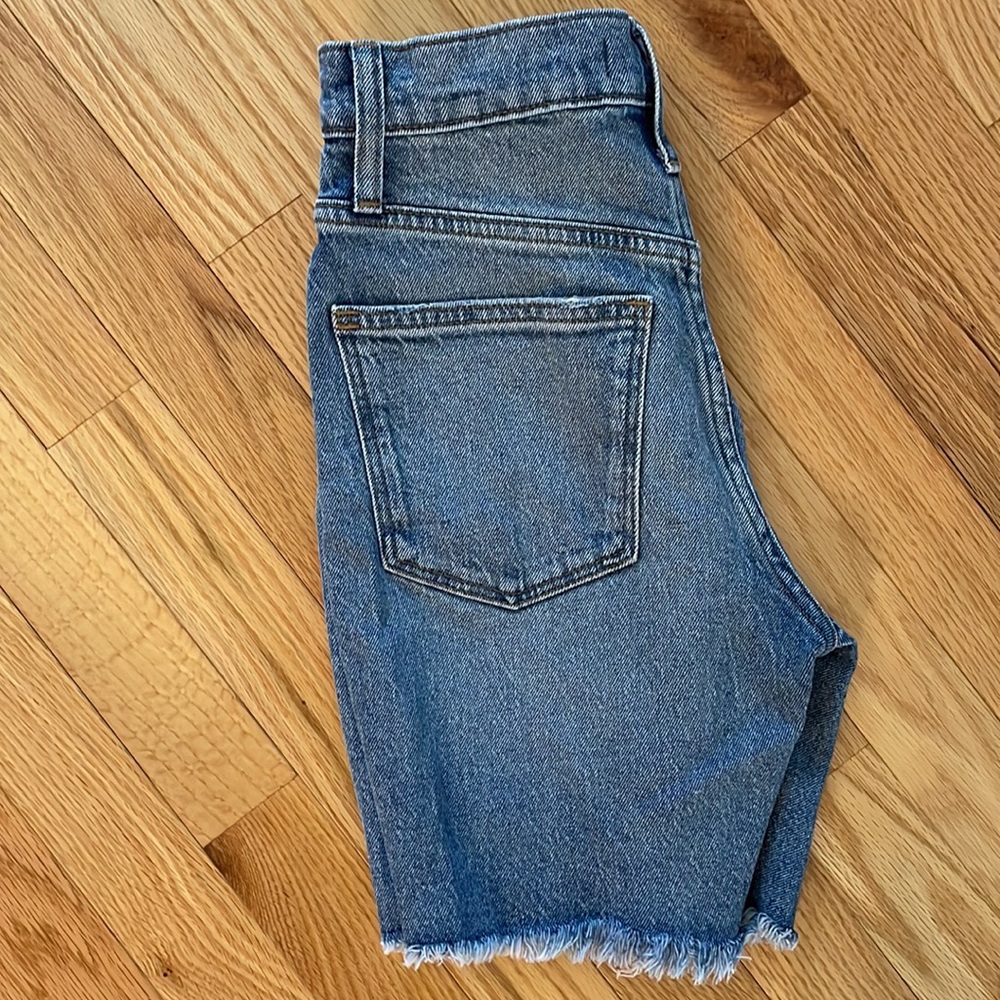 Madewell High-Rise Denim Mid-Length Shorts | Size 23 - Picture 4 of 5